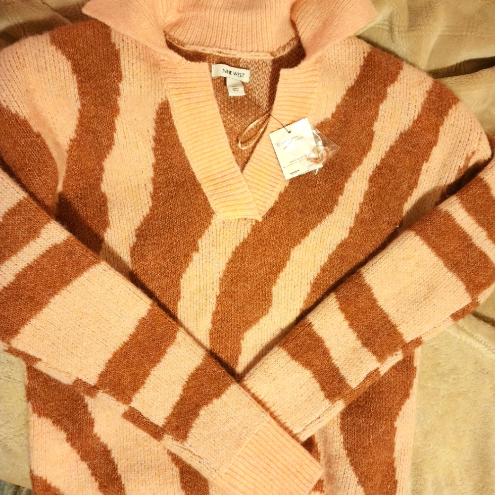 Not nine west sweater